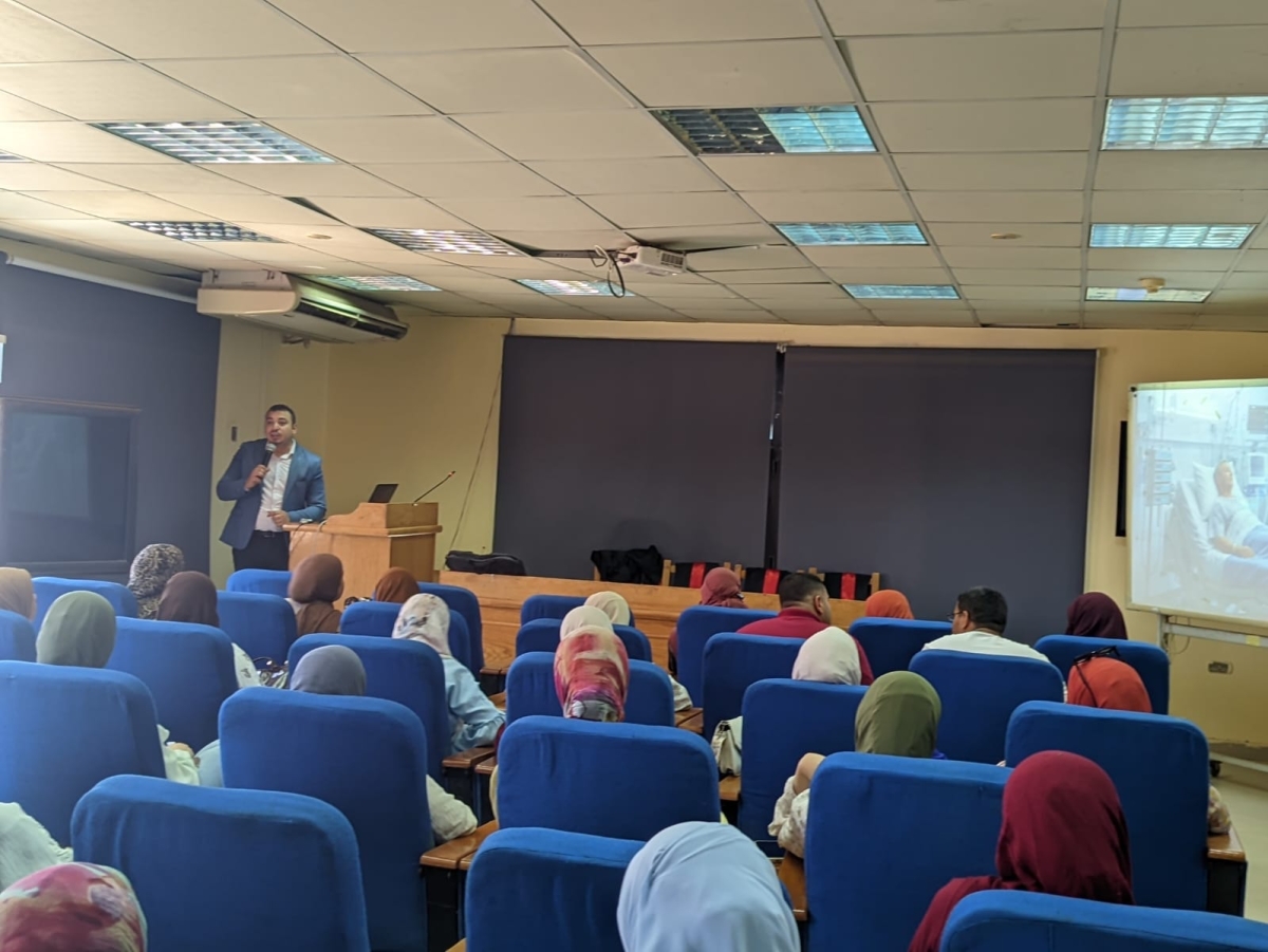 a specialized training course entitled "Future Foresight in Nursing Care"
