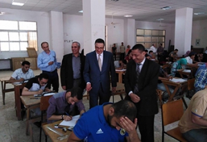 El Saeed inspects the Final Exams and Workshops at Benha Faculty of Engineering