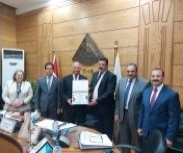 BU council honors the head of the University council secretariat